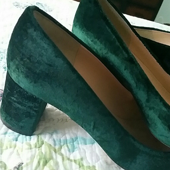 1/2 OFFVelvet pumps - Picture 6 of 8